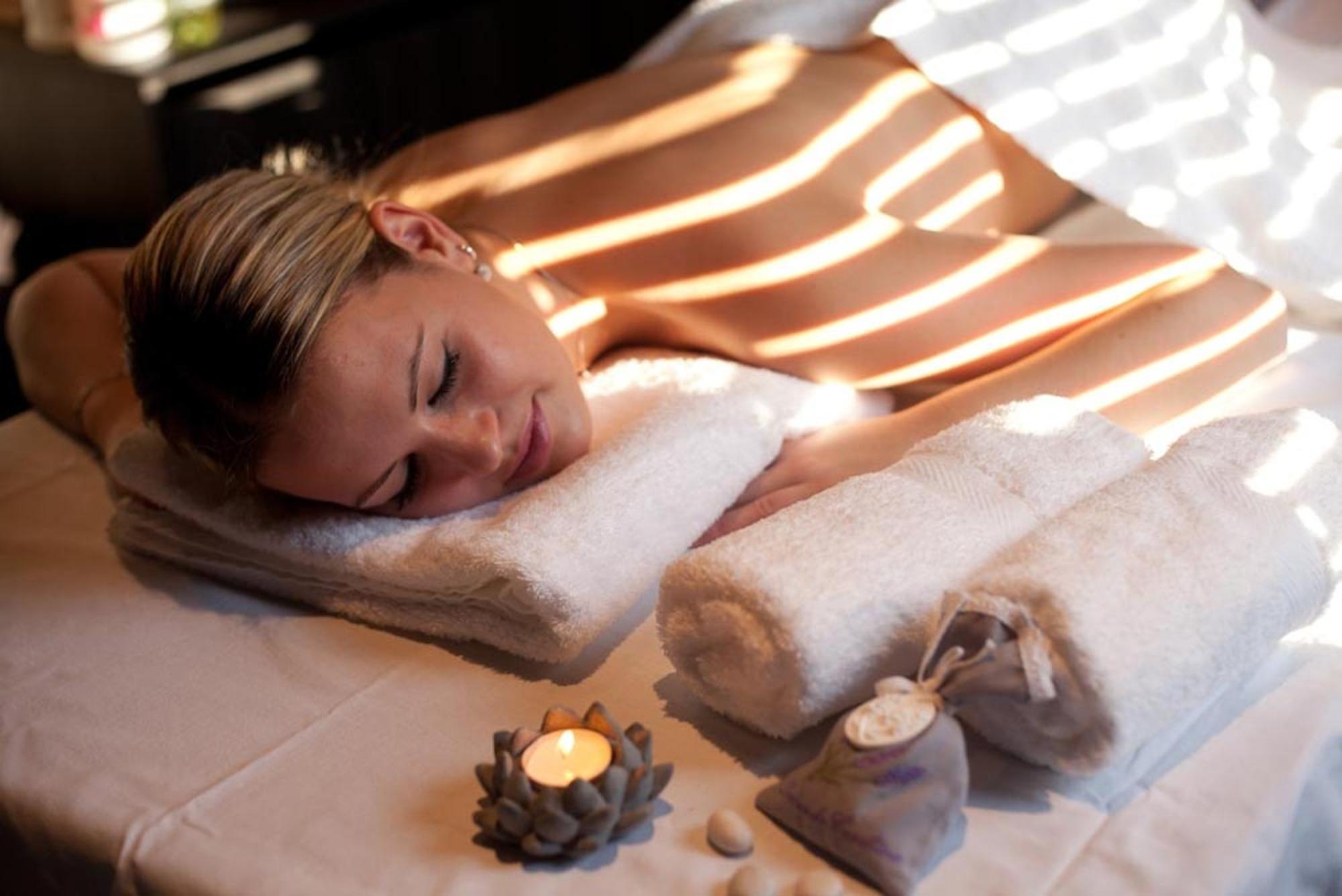 Wellness Hotel Zlata Lipa Decin Extérieur photo
