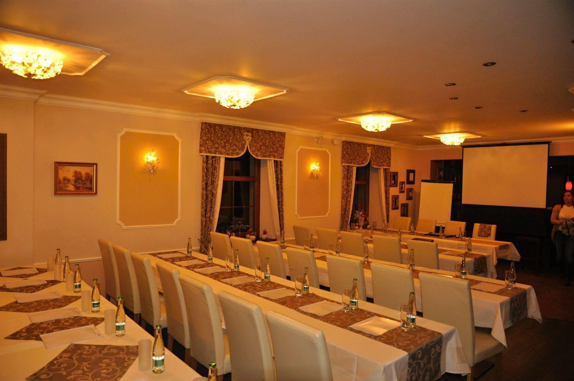 Wellness Hotel Zlata Lipa Decin Extérieur photo