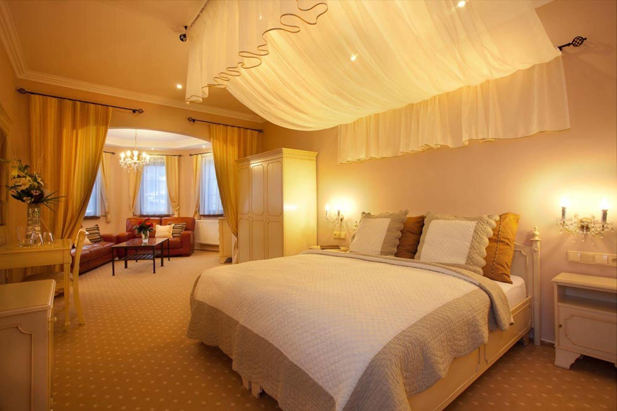 Wellness Hotel Zlata Lipa Decin Extérieur photo